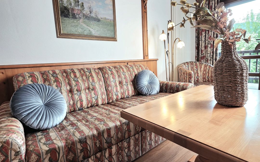 Ferienwohnung, Wohn- und Essbereich